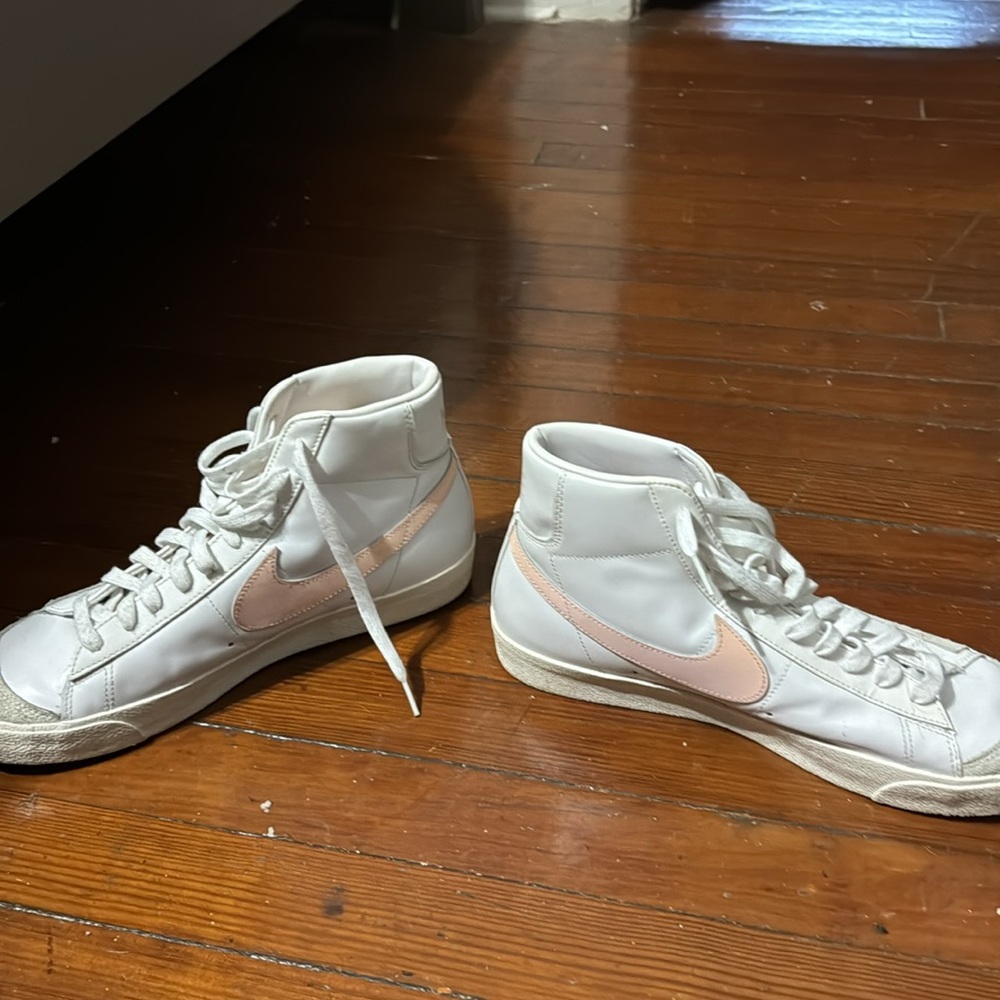 Nike Blazers Mid “Vintage 77” - Picture 4 of 7